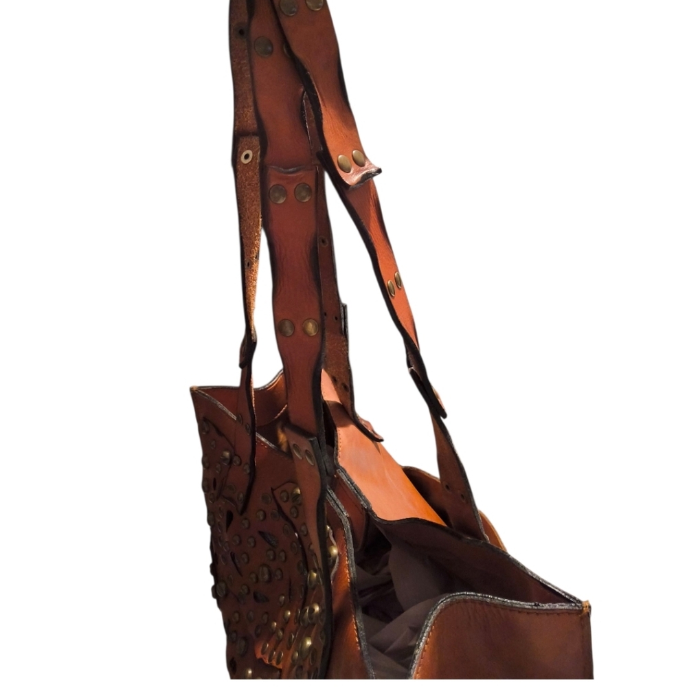 Patricia Nash Studded Link Perforated Toscano Tote Bag in Cognac Brown EUC - Picture 14 of 16